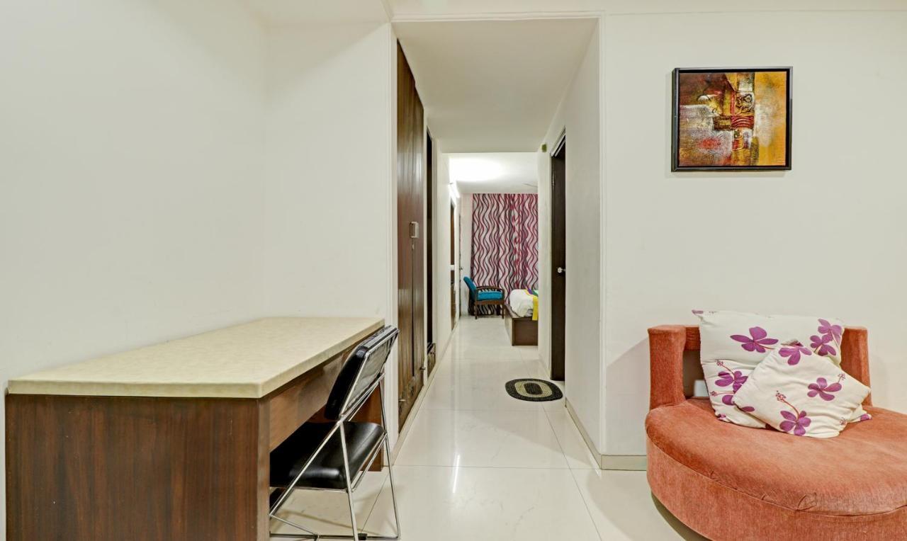 Treebo Sky 5 Hotel Panchkula Exterior photo
